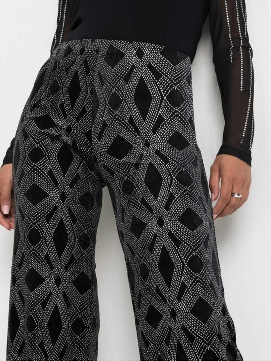 VENUS Pants - VENUS Black Geometric Velvet Wide-Leg Pants